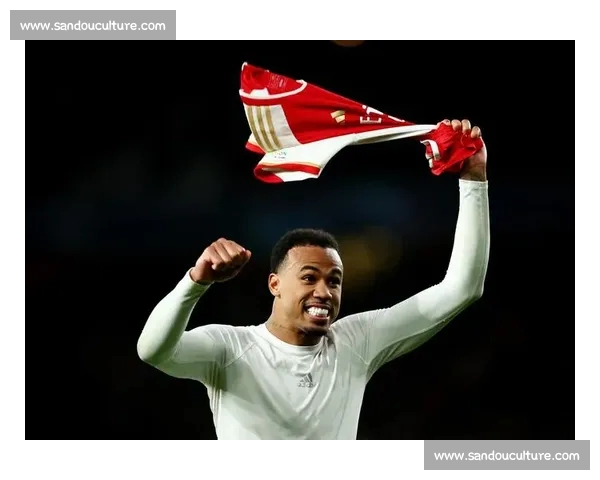 最新足球赛事直播入口全面上线免费观看精彩比赛内容 最新足球赛事直播入口全面上线免费观看精彩比赛内容